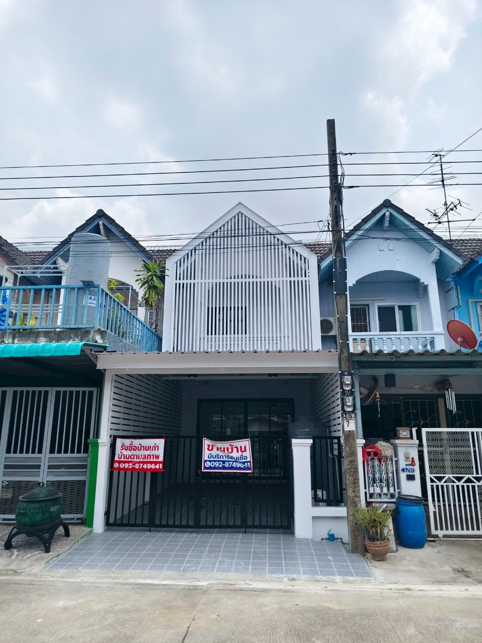 ทาวน์เฮ้าส์ 1.8 ล. บางบอน5 รีโนเวทใหม่พร้อมอยู่ เงืนเดือน 25000 กู้ได้ ผ่อนเดือนละ 8,xxxบาท 9
