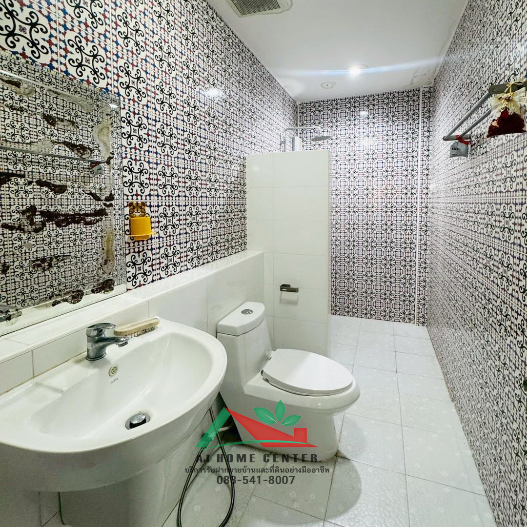 ขายทาวน์เฮ้าส์ชั้นเดียว 37.4ตรว. หลังมุม ซ.วัดเวฬุวนาราม15 พร้อมอยู่ จัดกู้ฟรี 13