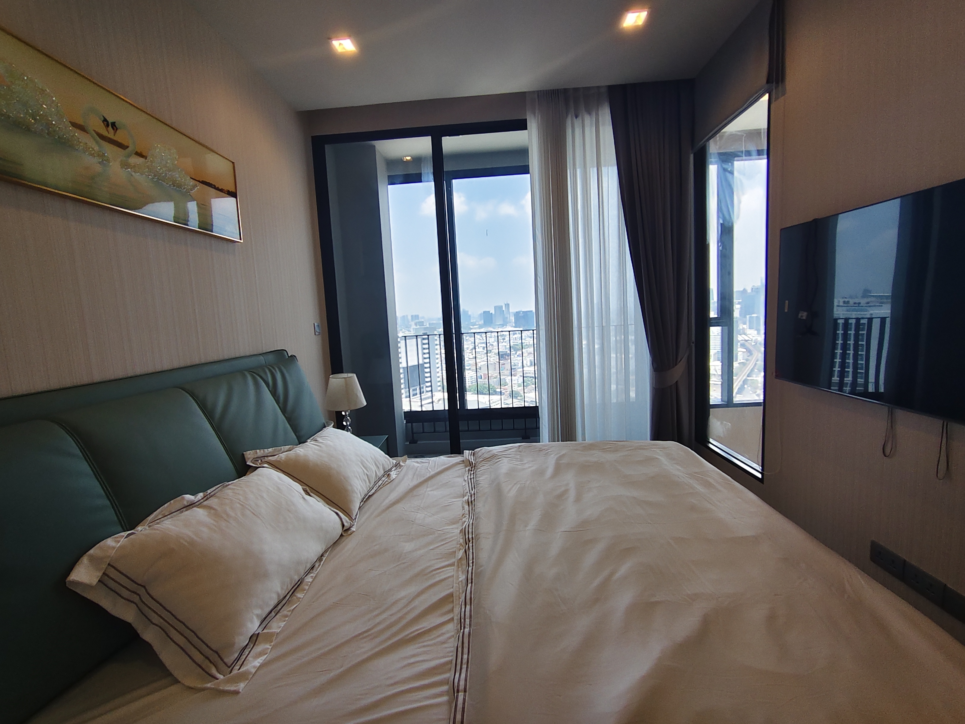 ✨ Duplex Rare Item ใจกลางอนุสาวรีย์ชัยฯปล่อยเช่า Ideo Q Victory 6