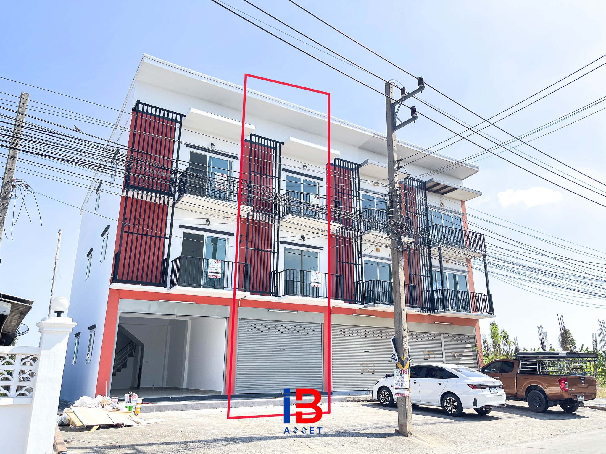 ตึกพาณิชย์ 3 ชั้น ไร่ขิง 26 รีโนเวทใหม่ ทำเลติดถนนใหญ่ 11