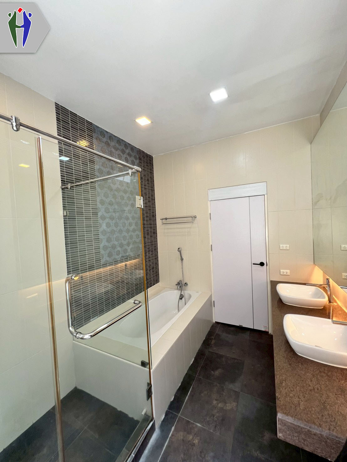 บ้านให้เช่า พัทยากลางซอยสยามคันทรีคลับ 45,000 บาท 9