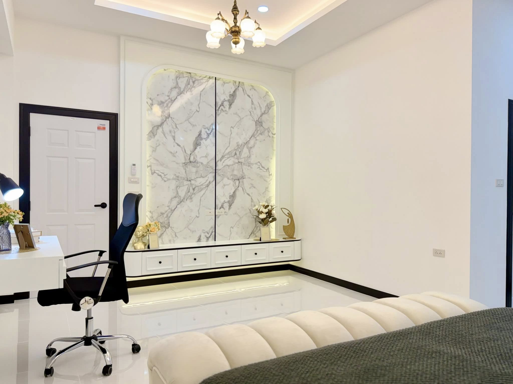 Selling New Pool Villa Pattaya 7.99 M 17