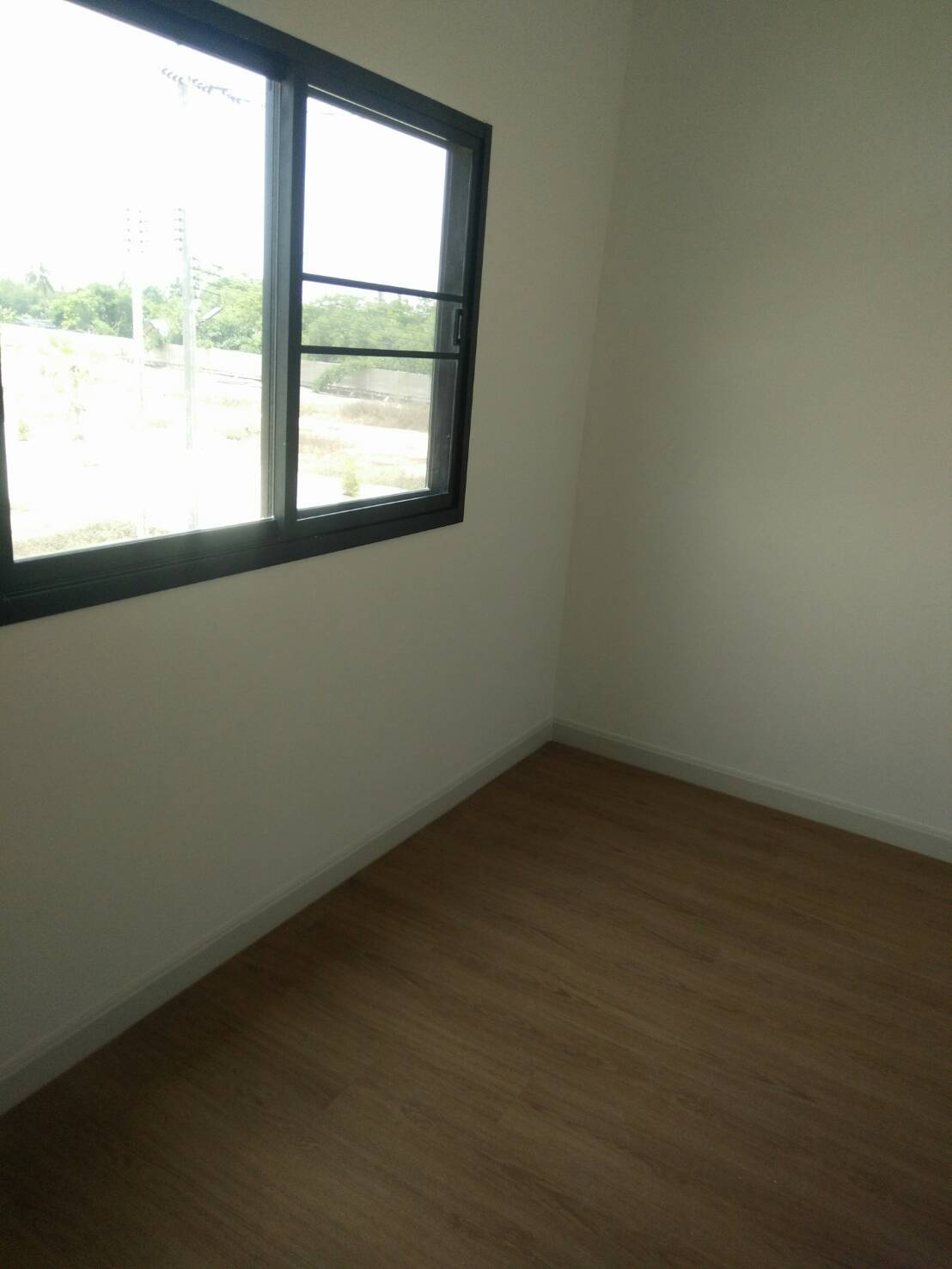 ทาวน์โฮม 2 ชั้น 3 ห้องนอน 3 ห้องน้ำ 13