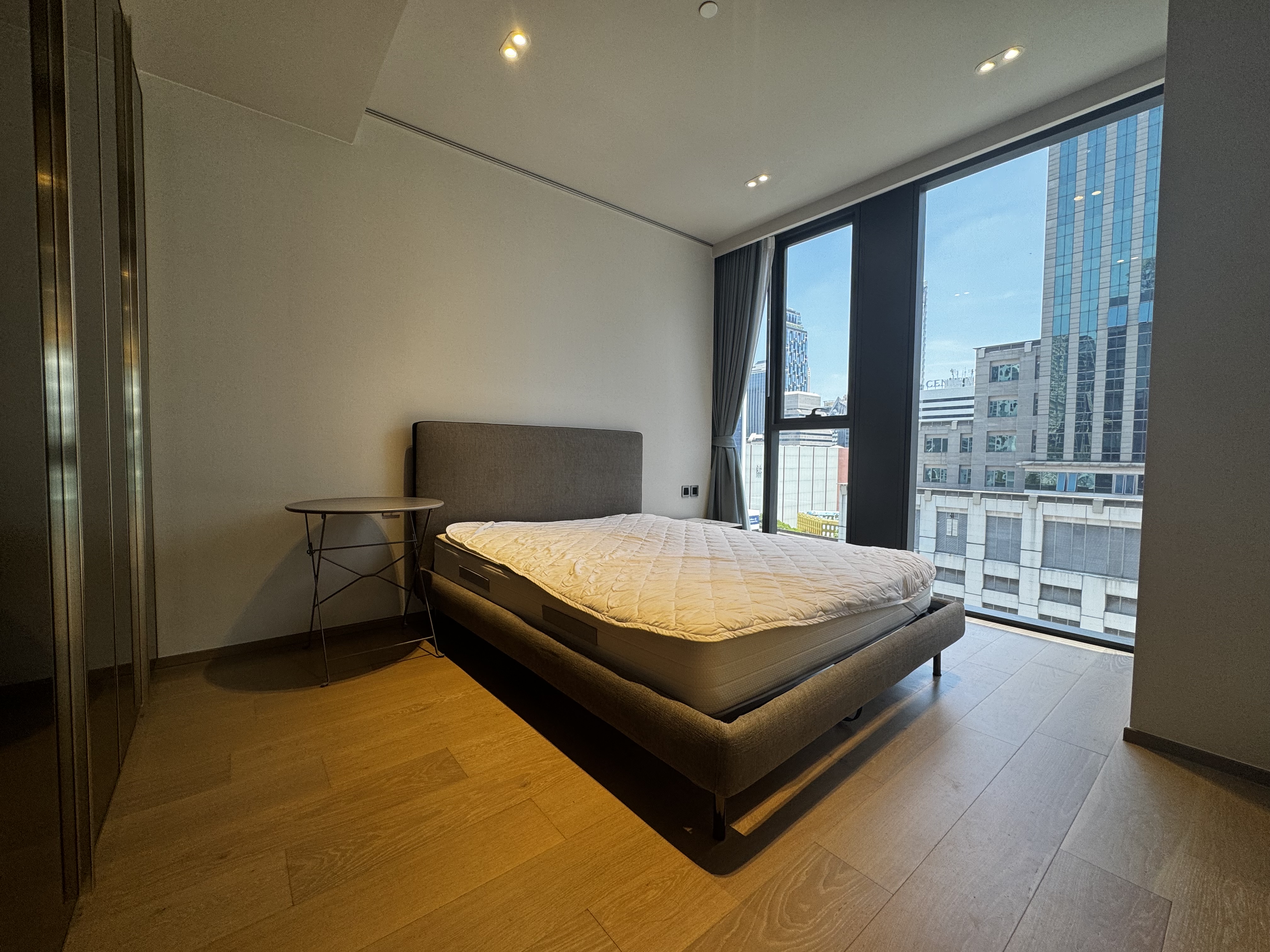 Prime 2 Bedroom in Langsuan 9
