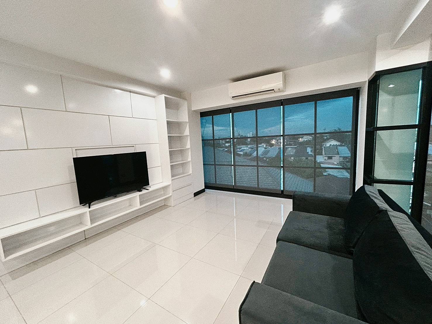 ให้เช่าคอนโดห้องใหญ่พิเศษ พร้อมเข้าอยู่ Urban Sp@ce Apartment สุขุมวิท 101 ซอยปุณณวิถี 19 20