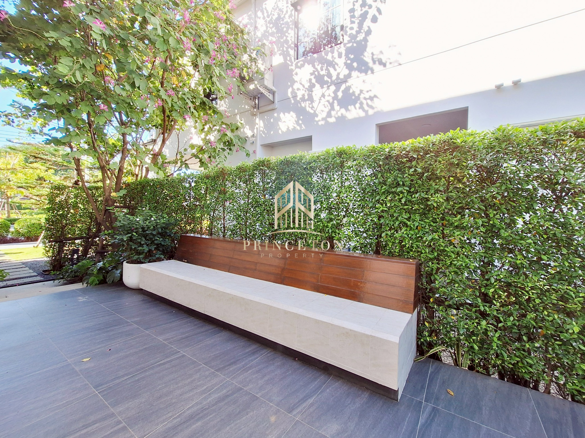 Luxury English-Style Detached House – The City Bangna 2 19