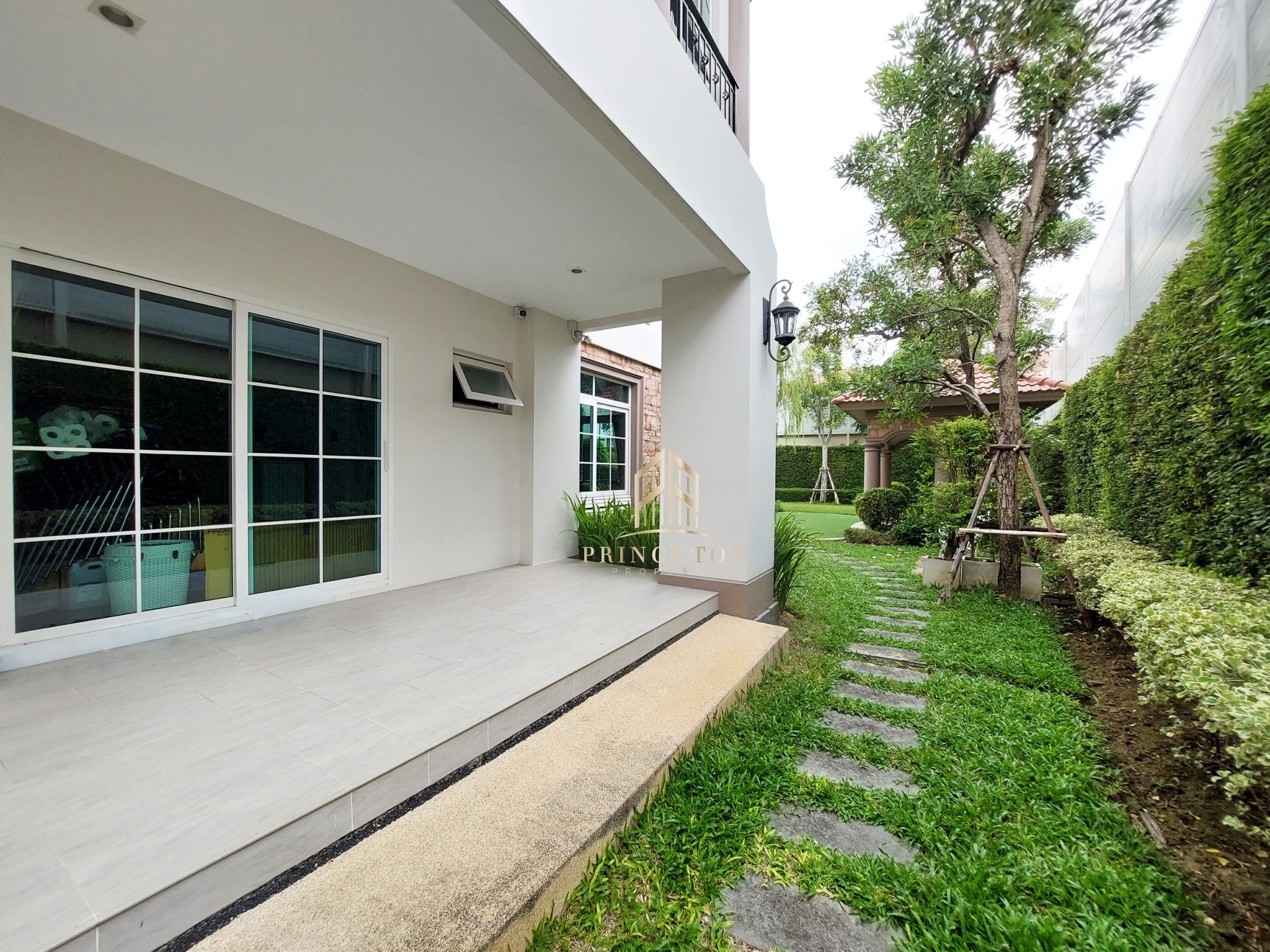 Luxury House For Sale Nantawan Bangna Km.7 Size L 16