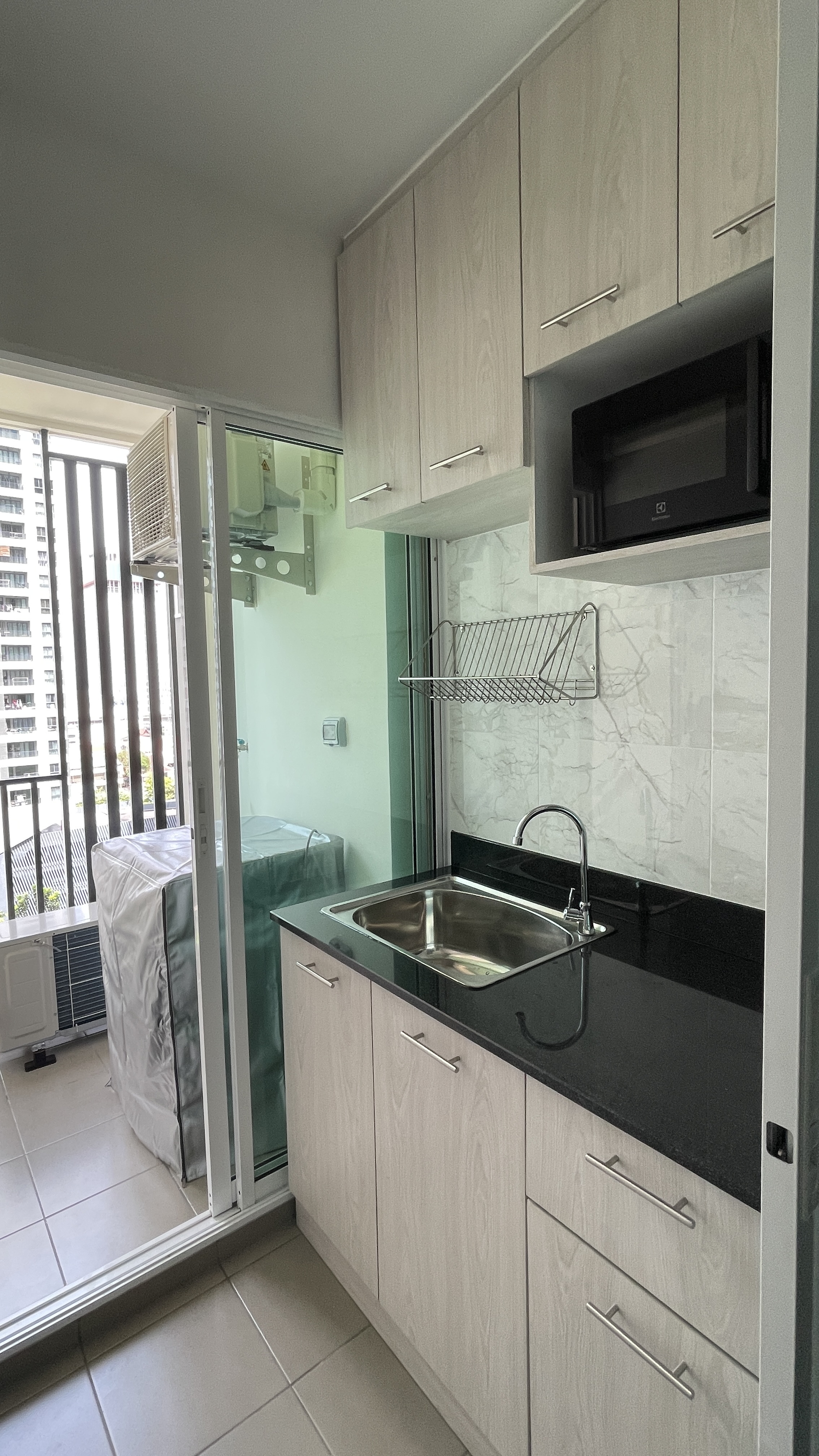 Condo for rent 3