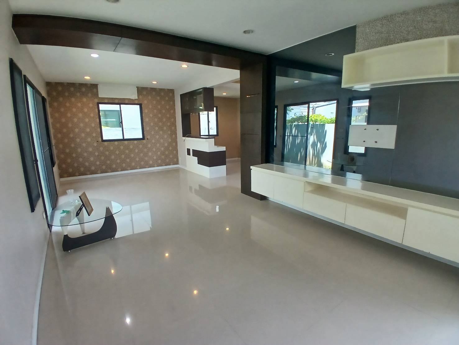 บ้านเดี่ยวให้เช่า ใกล้รถไฟฟ้า คูคต  หมู่บ้าน ดี ไล ท์ ลำลูกกา คลอง 3 4