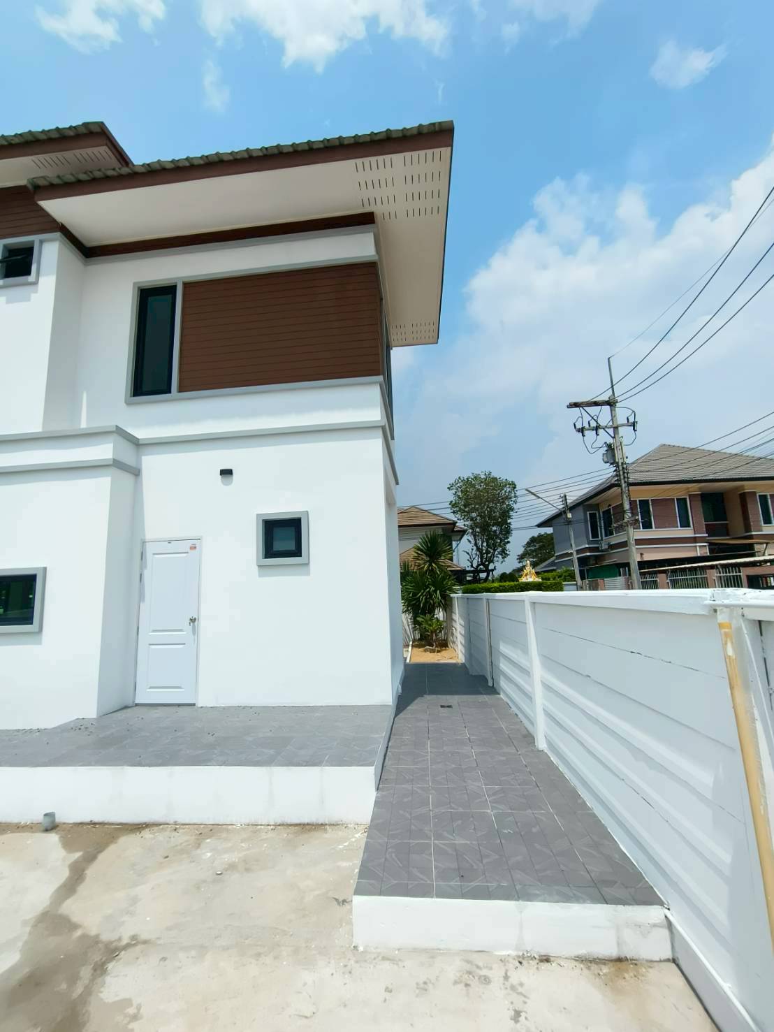 🏠ขายบ้านเดี่ยว นาสร้าง พร้อมที่ดินหน้าบ้านกว้างมาก 4