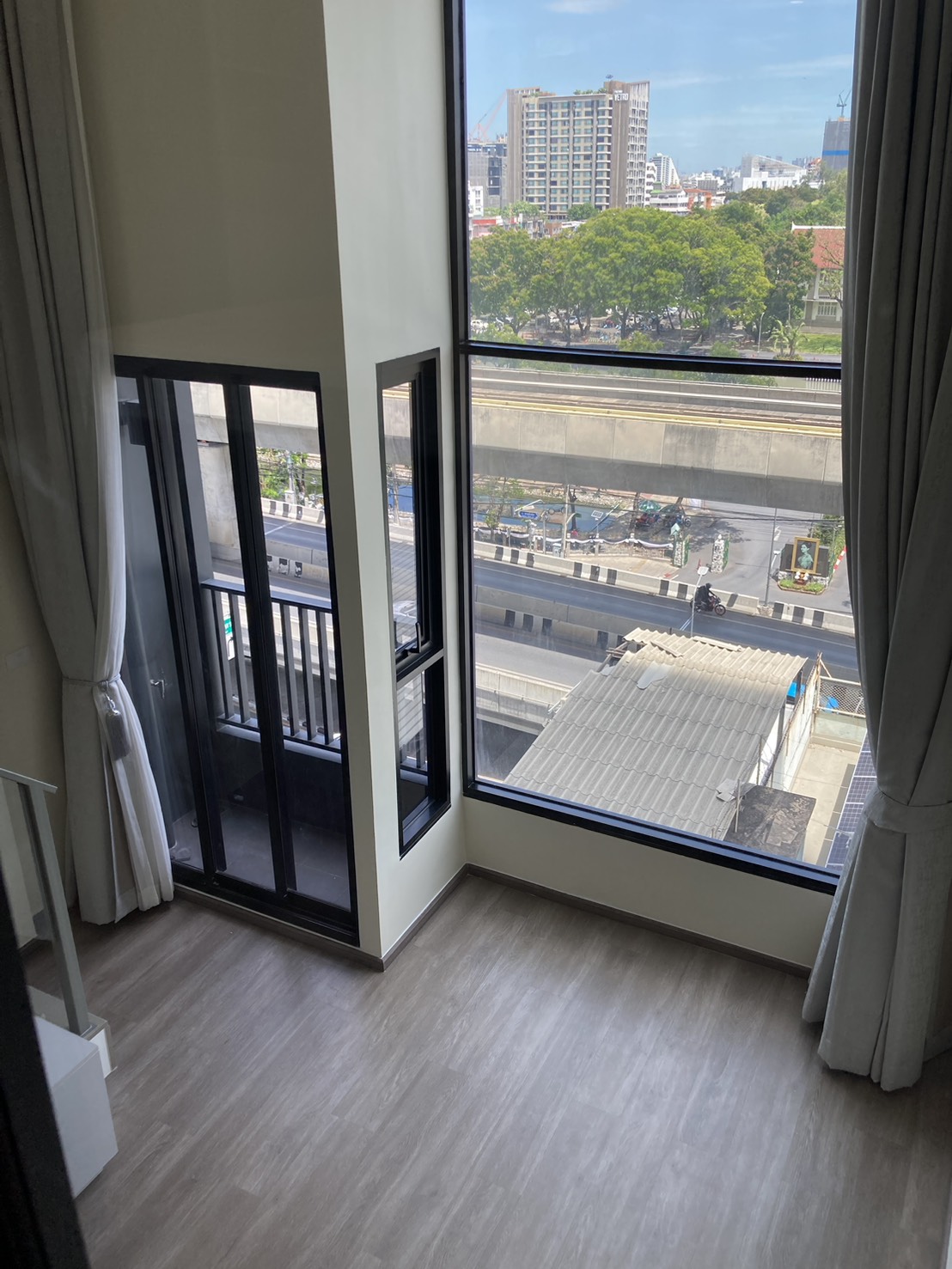ให้เช่า คอนโด 2 ชั้น Duplex โซ ออริจิ้น เกษตร อินเตอร์เชนจ์ **ติดBTS ม.กษตร 9