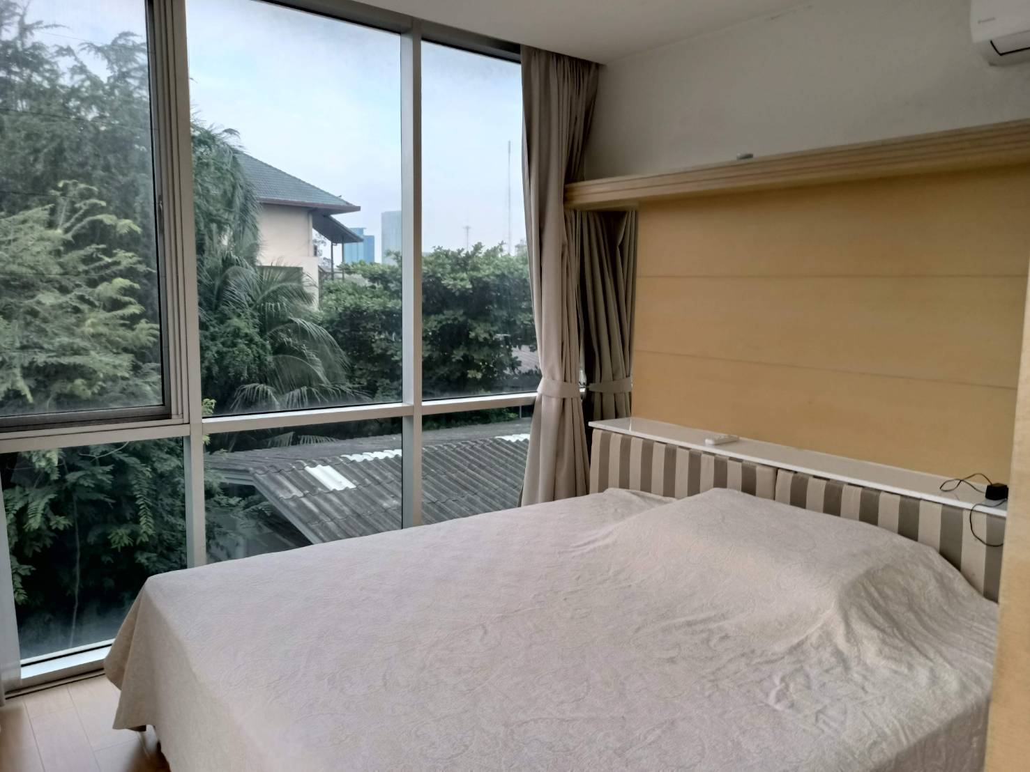 For Sale & Rent: Villa Rachakhru PAHOLYOTHIN 5 4