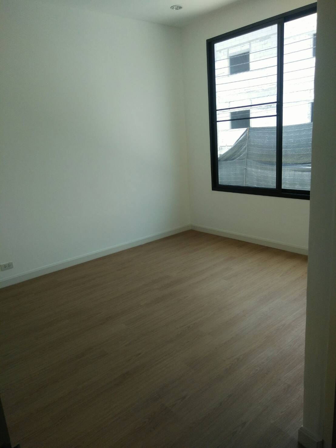 ทาวน์โฮม 2 ชั้น 3 ห้องนอน 3 ห้องน้ำ 9