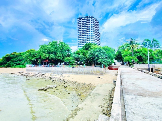 อาคารพาณิชย์ 4 ชั้น 5 นอน 5 น้ำ ท่าเทียบเรือศรีราชา ฮาร์เบอร์ 890ม. หาคนช่วยรีโนเวท 24 ตร.ว. 380 ตร.ม. ตึกคอม ศรีราชา 1. 7
