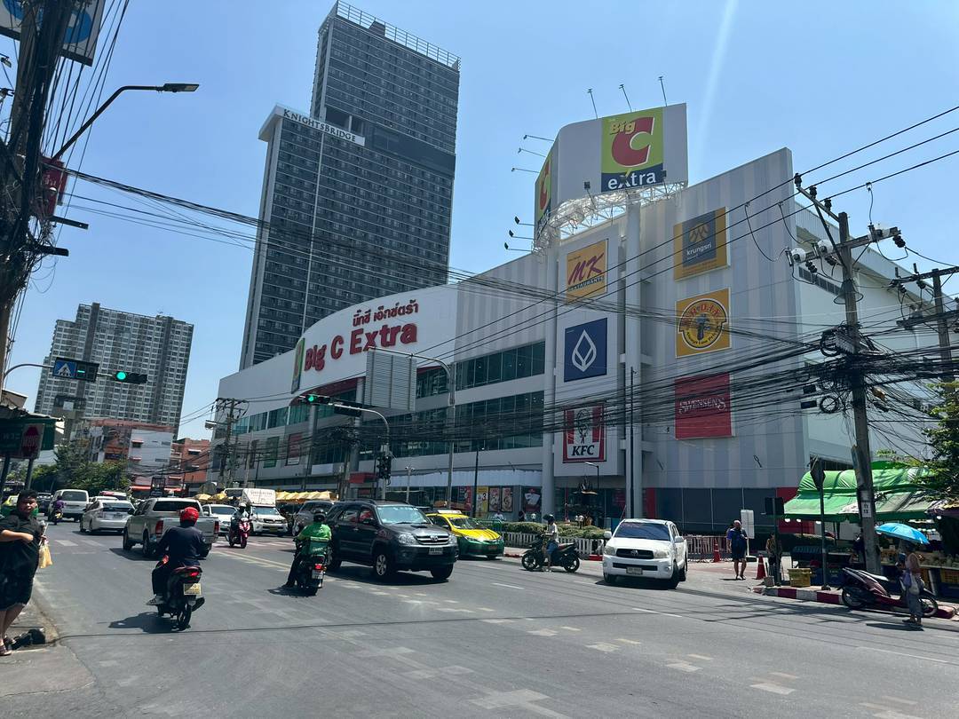 อาคารพาณิชย์ อ่อนนุช 1 ทำเลทอง ใกล้รถไฟฟ้า อ่อนนุช ตรงข้าม BIG C อ่อนนุช ที่จอดรถมากกว่า 10 คัน 5