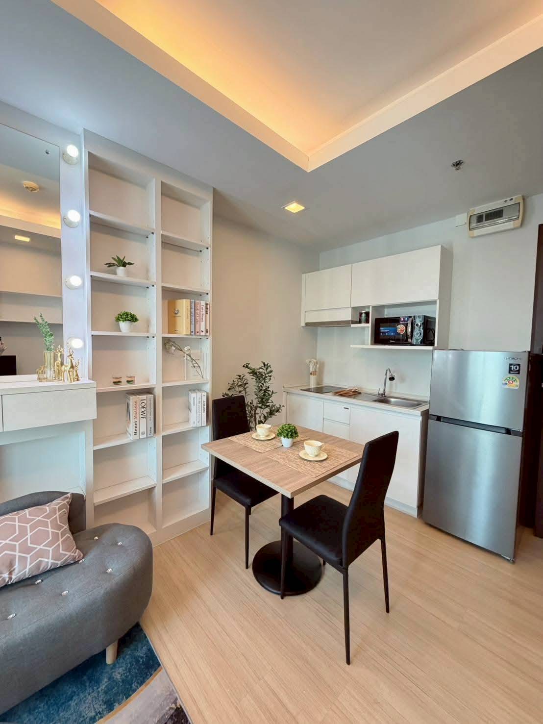 True Thonglor condo ( ทรู ทองหล่อ คอนโด) 6