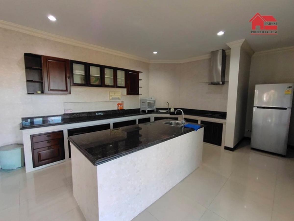 ให้เช่าบ้านเดี่ยว 2ชั้นเนื้อที่ 2ไร่ พื้นที่ใช้สอย 650ตร.ม 5ห้องนอน 5ห้องน้ำเฟอร์ครบ ถนนเทพารักษ์ก.ม 12 ใกล้สนามบินสุวรรณภูมิ ราคาเช่า 150,000 บ/ด 5