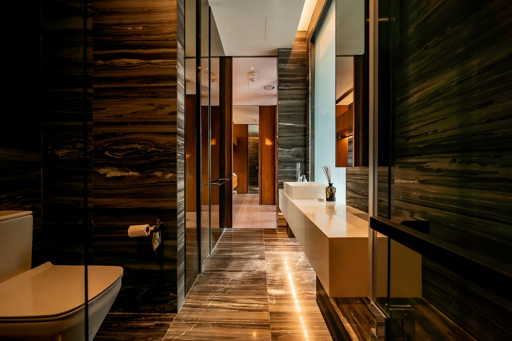 BEST DEAL!! For Sale | Circle Living Prototype, Bangkok 135 Sq.M. | Rare High-Floor Sky Residence (49th Floor) 18
