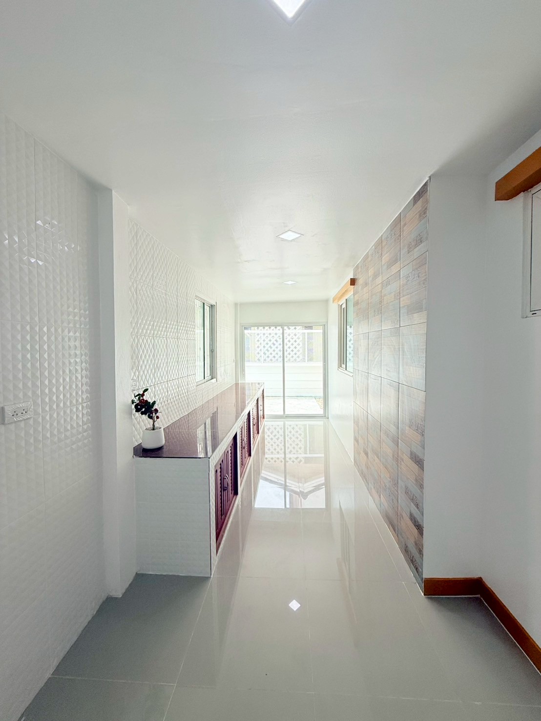 หมู่บ้านคุณาภัทร3         11