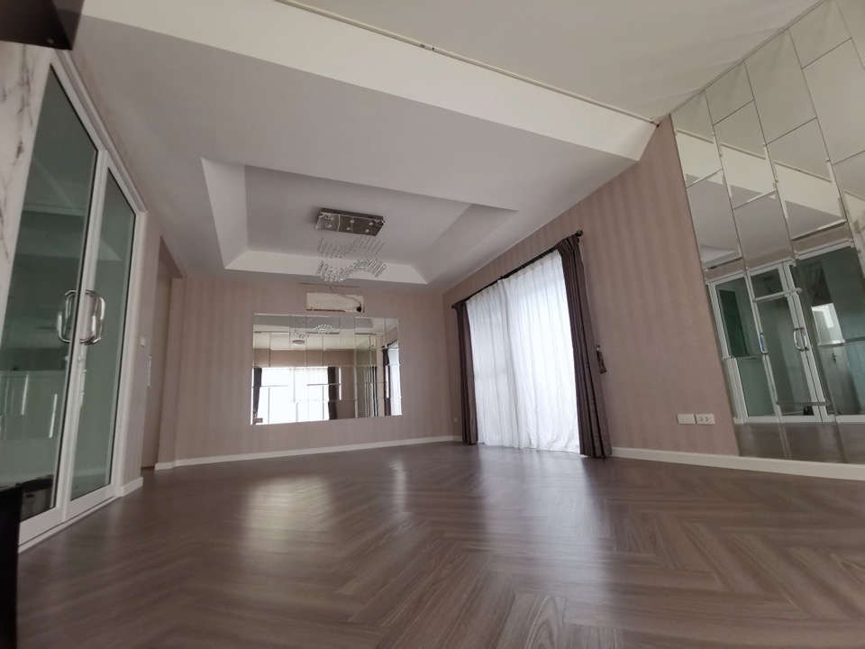 บ้านเดี่ยว สีวลีบางนา 3นอน 3น้ำ 61ตรวจ164ตรม 6.95ล 9