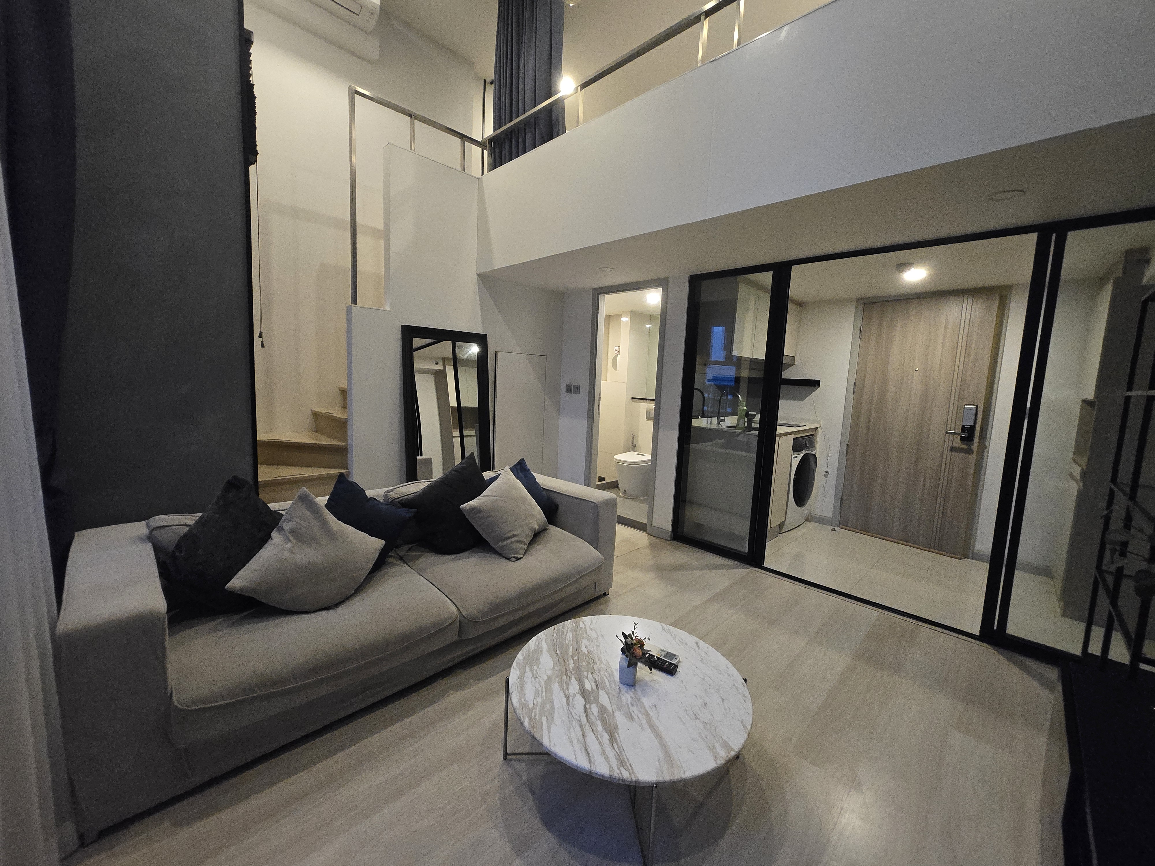 ขายคอนโดหรู Knightsbridge Prime Sathorn 6