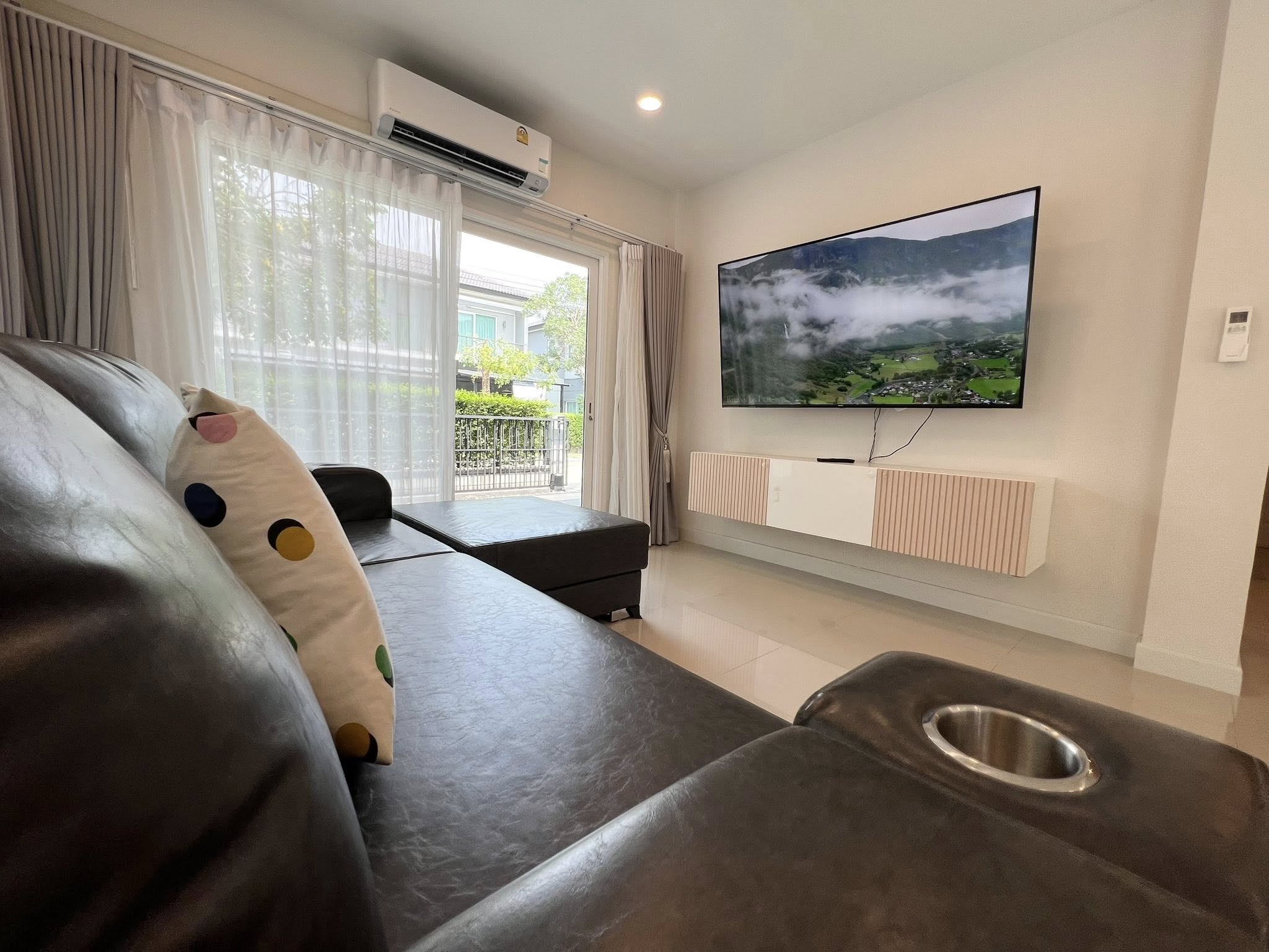 ปล่อยเช่า บ้านเดี่ยว2 ชั้น หมู่บ้าน Centro บางนา-วงแหวน แถวบางนา ราม2 ใกล้เมกะบางนา 11