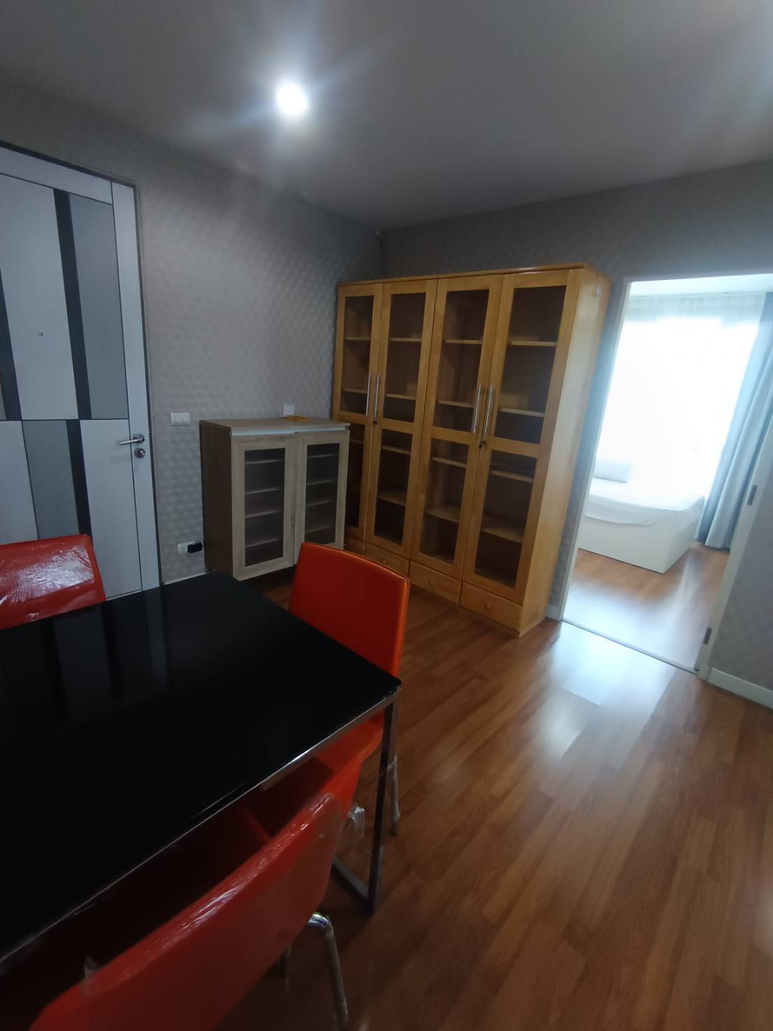 คอนโดให้เช่า-For Rent 2