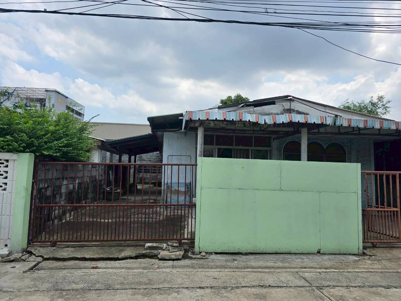 บ้านพร้อมที่ดิน ซอยนวมินทร์ 26 7