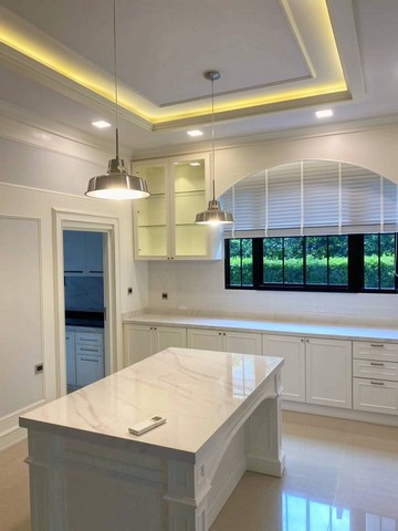 ให้เช่า บ้านหรูพร้อมอยู่ ใกล้ BTS สวนหลวง ร.9 Palazzo Srinakarin บ้านหรู พร้อมอยู่ 5