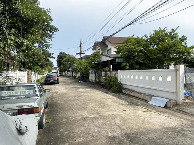 L-153 : ที่ดินถมแล้ว 60 ตร.วา ซ.นวมินทร์ 26 แยก 4-3 (ห่างถนนใหญ่ 350 เมตร) บางกะปิ 9