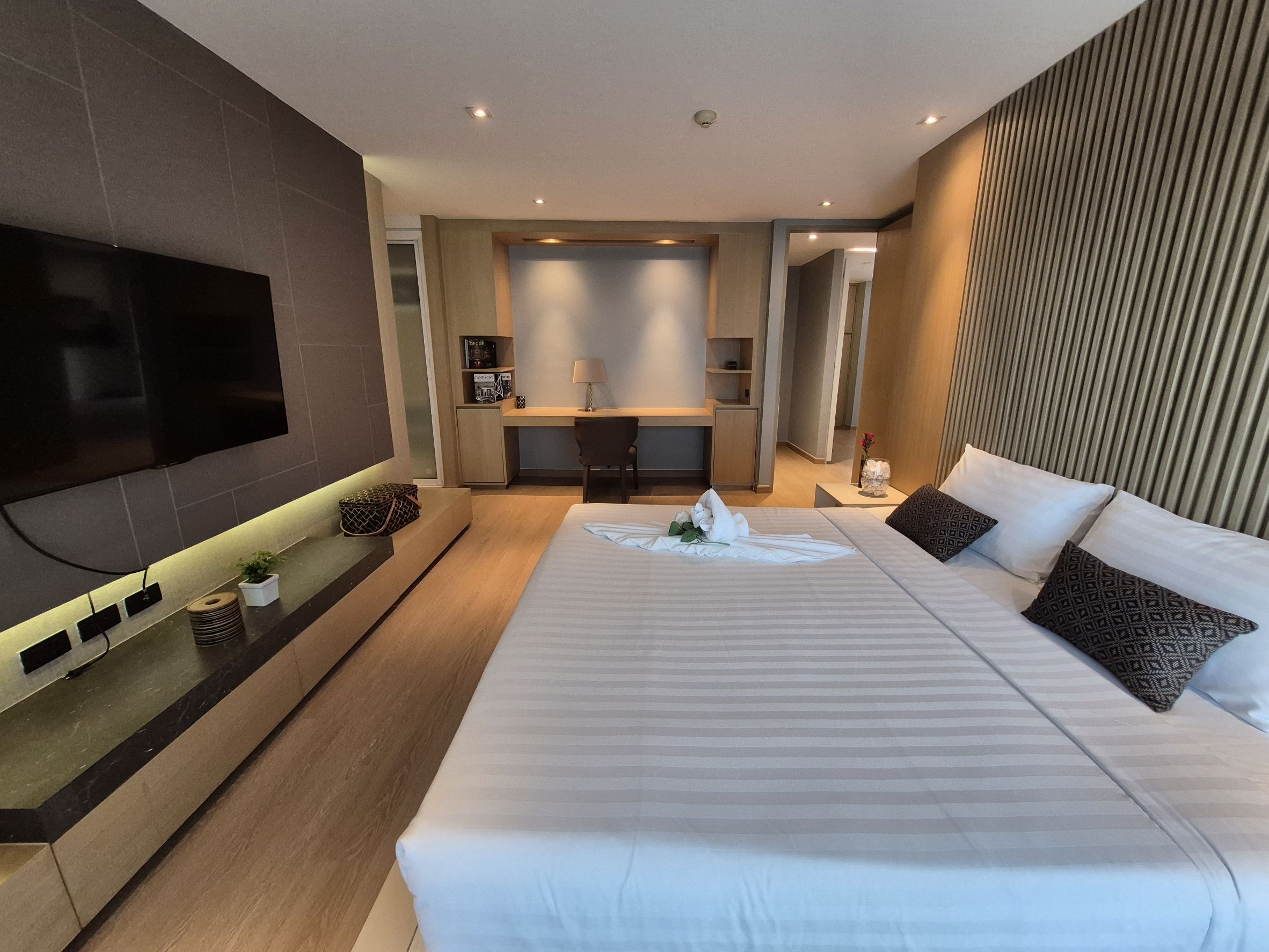 For Rent • Private Residence • 2 Bedroom • 126 Sq.m • Sukhumvit 31 12