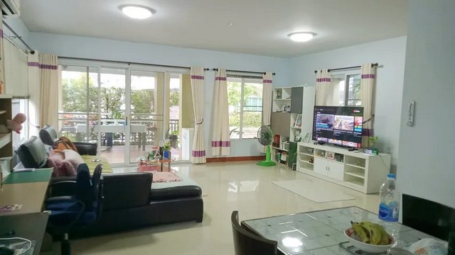 ขายบ้านพร้อมเข้า อยู่ในโครงการบ้านกาญจน์กนก 2 ใกล้ รร.Mill Hill 5