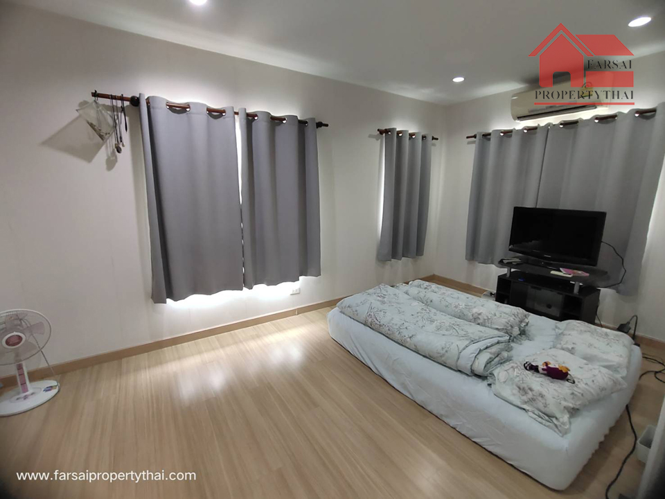 ให้เช่าบ้านเดี่ยว 2ชั้นเนื้อที่ 56ตร.ว พื้นที่ใช้สอย 180ตร.ม 3ห้องนอน 3ห้องน้ำ แอร์ ถนน รามคำแหง ใกล้วงแหวนกาญจนา ราคาเช่า 35,000 บ/ด 15