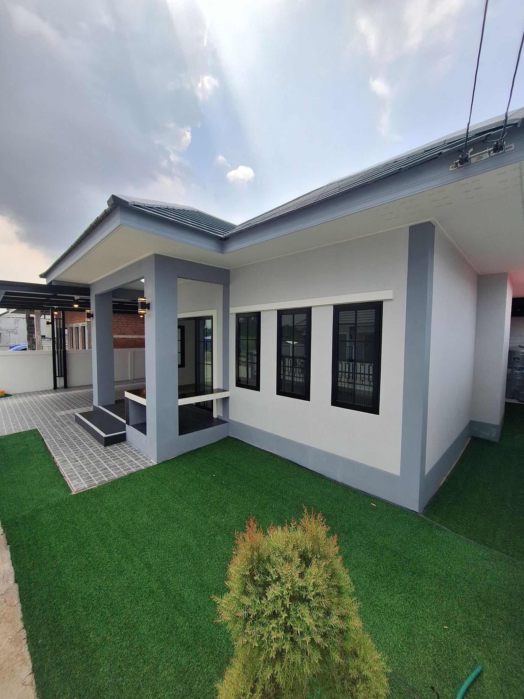 บ้านเดี่ยว 50 ตรว. สร้างใหม่ ชั้นเดียว ย่าน พานทอง-หนองหงษ์ พนัสนิคม 10