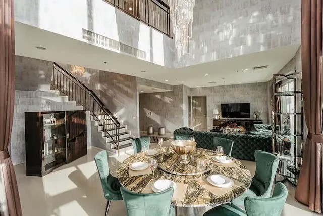 คอนโดฯ อนันตรา บ้านราชประสงค์ ใกล้ รถไฟฟ้า BTS ราชดำริ 35000000 บาท. 5 BR 5 น้ำ 381ตรม ราคาคุ้มสุด ใกล้ BTS ราชดำริ วิวพ 2