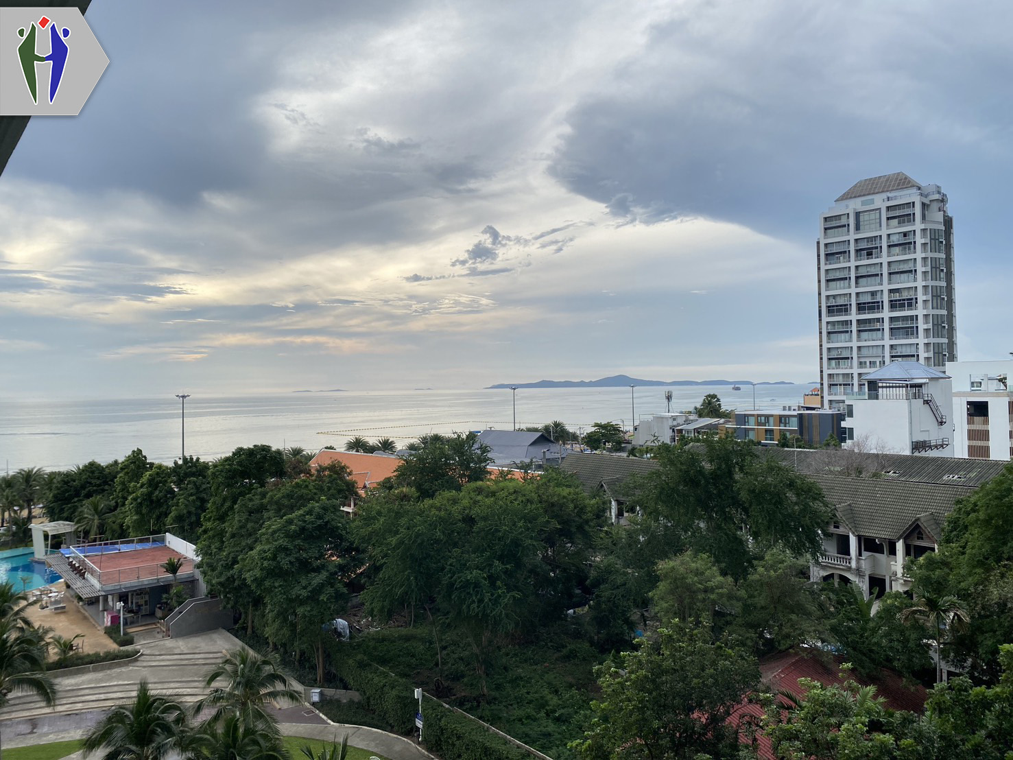 คอนโดให้เช่า ลุมพีนีพัทยา จอมเทียน ติดชายหาด 11