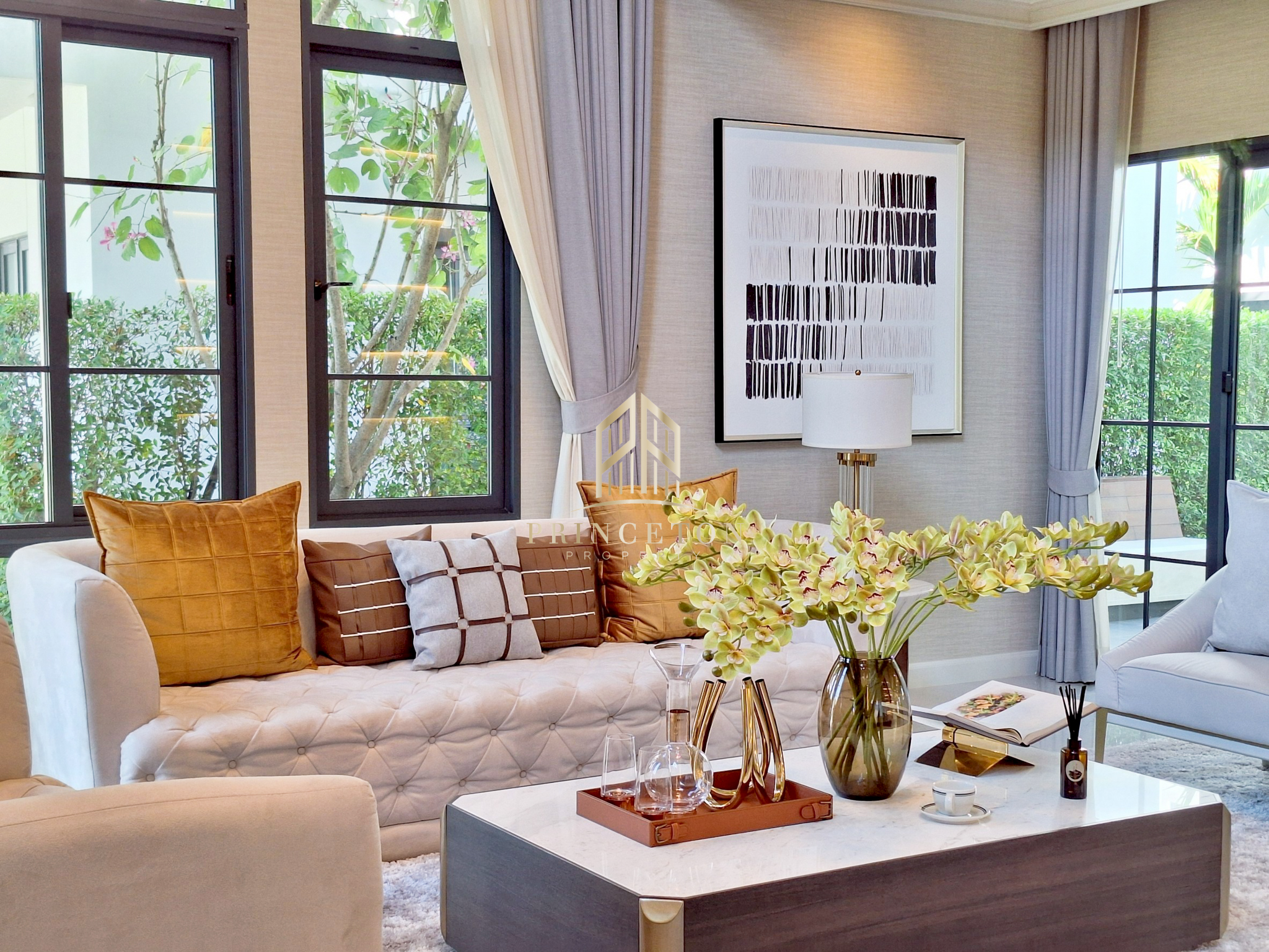 Luxury English-Style Detached House – The City Bangna 2 3