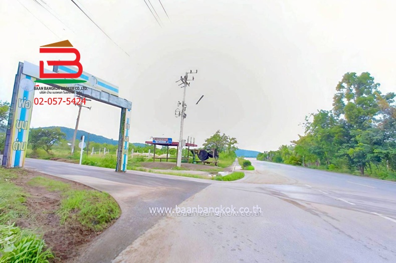 ที่ดินเปล่า ซอยสามร้อยยอด 20, ซอยสามร้อยยอด 1 เนื้อที่ 60 ตร.ว (ใกล้หาดสามร้อยยอด) ถนนเพชรเกษม ตำบลสามร้อยยอด อำเภอสามร้อยยอด จังหวัดประจวบคีรีขันธ์ 5