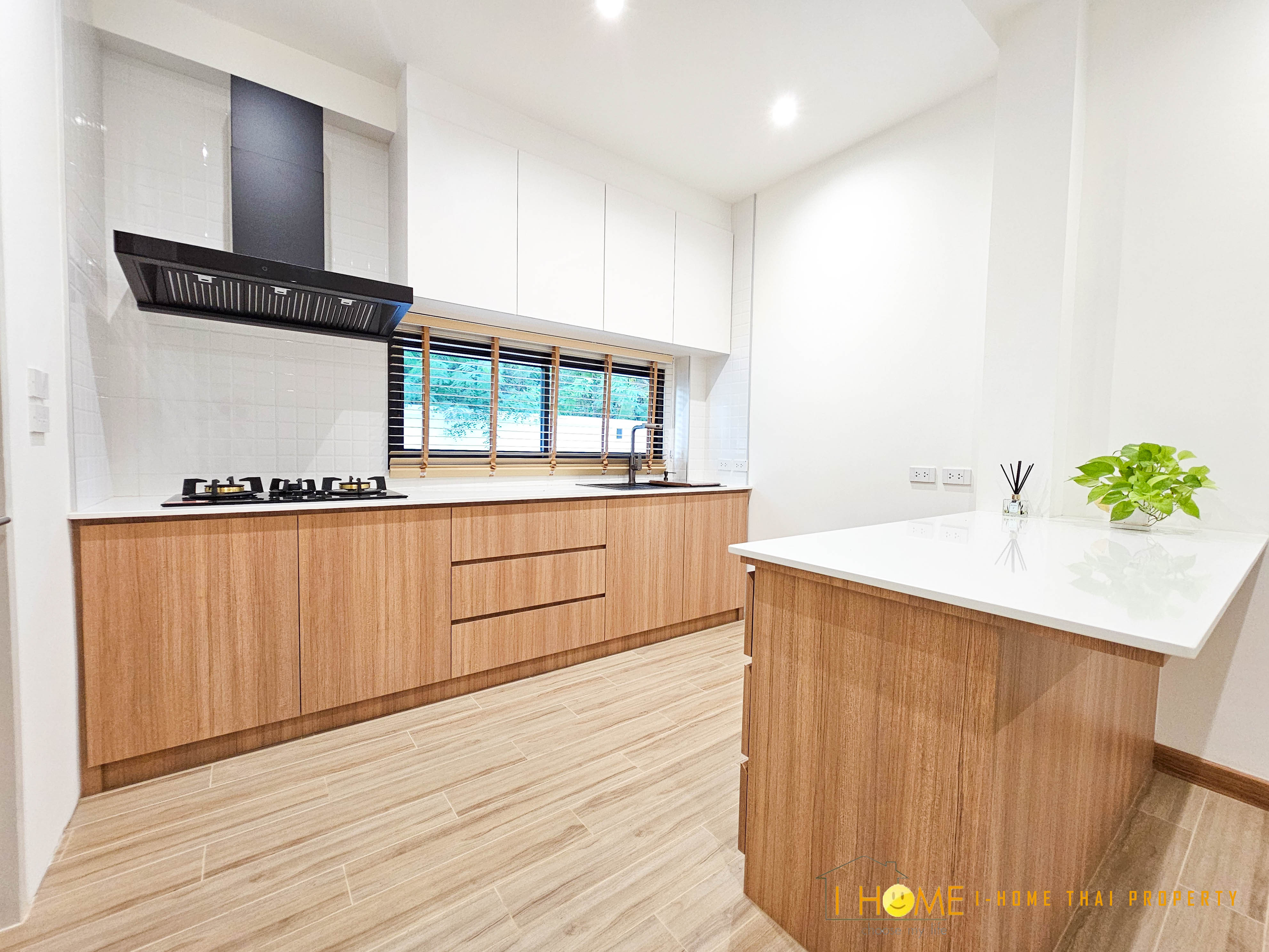 ขายบ้านเดี่ยวในโครงการใกล้สนามบินเชียงใหม่ 7.9ล้านฟรีโอน 13