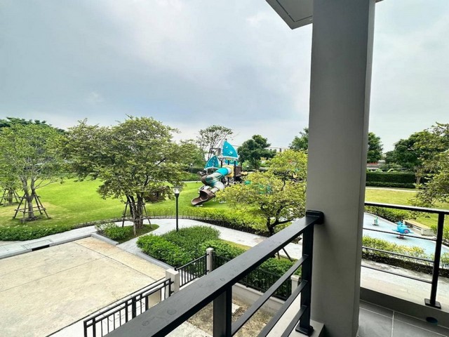 ให้เช่าบ้าน 3 ชั้น โครงการ บ้านกลางเมือง รามอินทรา83 สเตชั่น สไตล์วิวล่าหรู ติดสวน บ้านหลังมุม ใกล้ รถไฟฟ้าสายสีชมพู 5