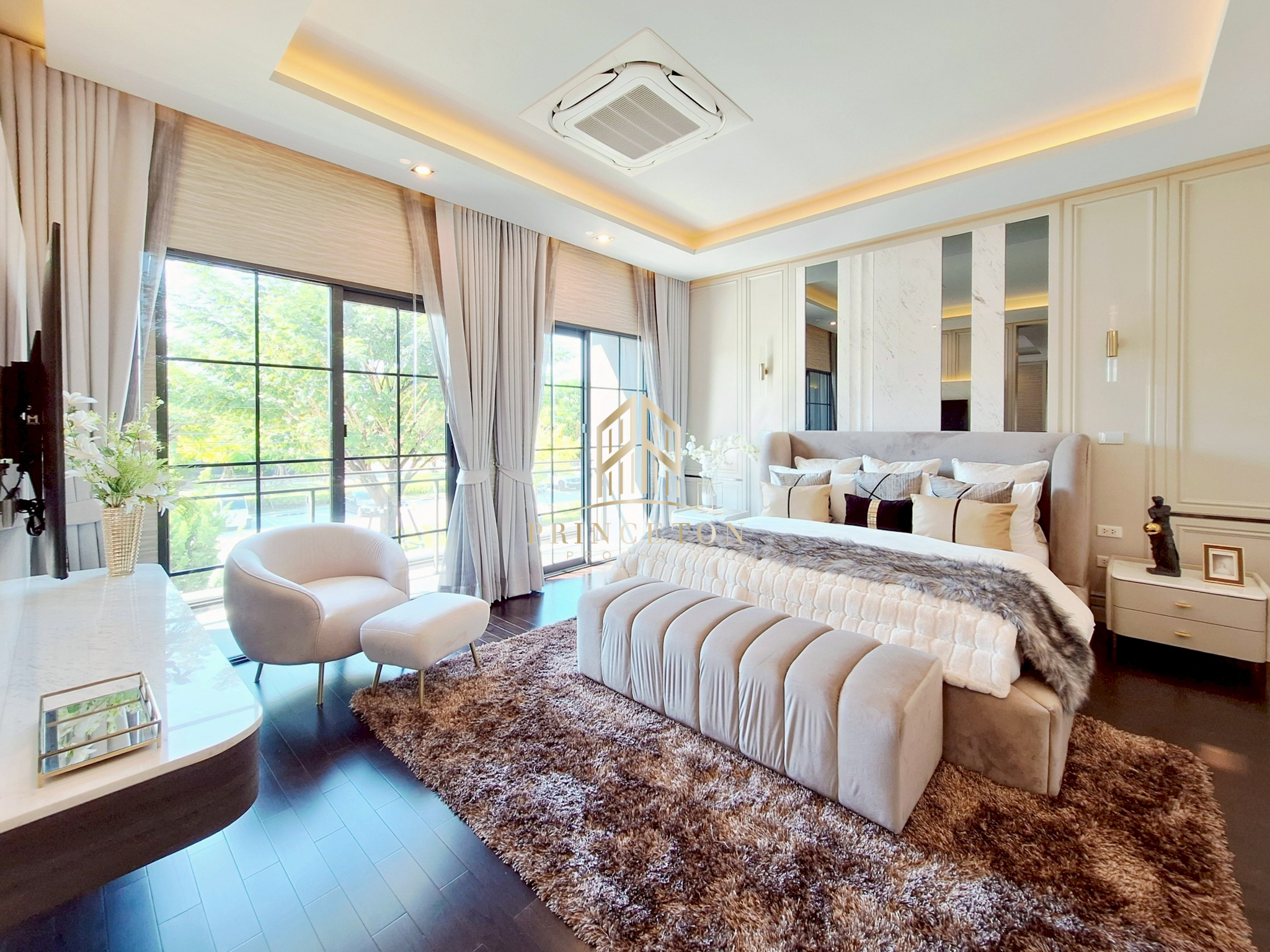 Luxury English-Style Detached House – The City Bangna 2 18