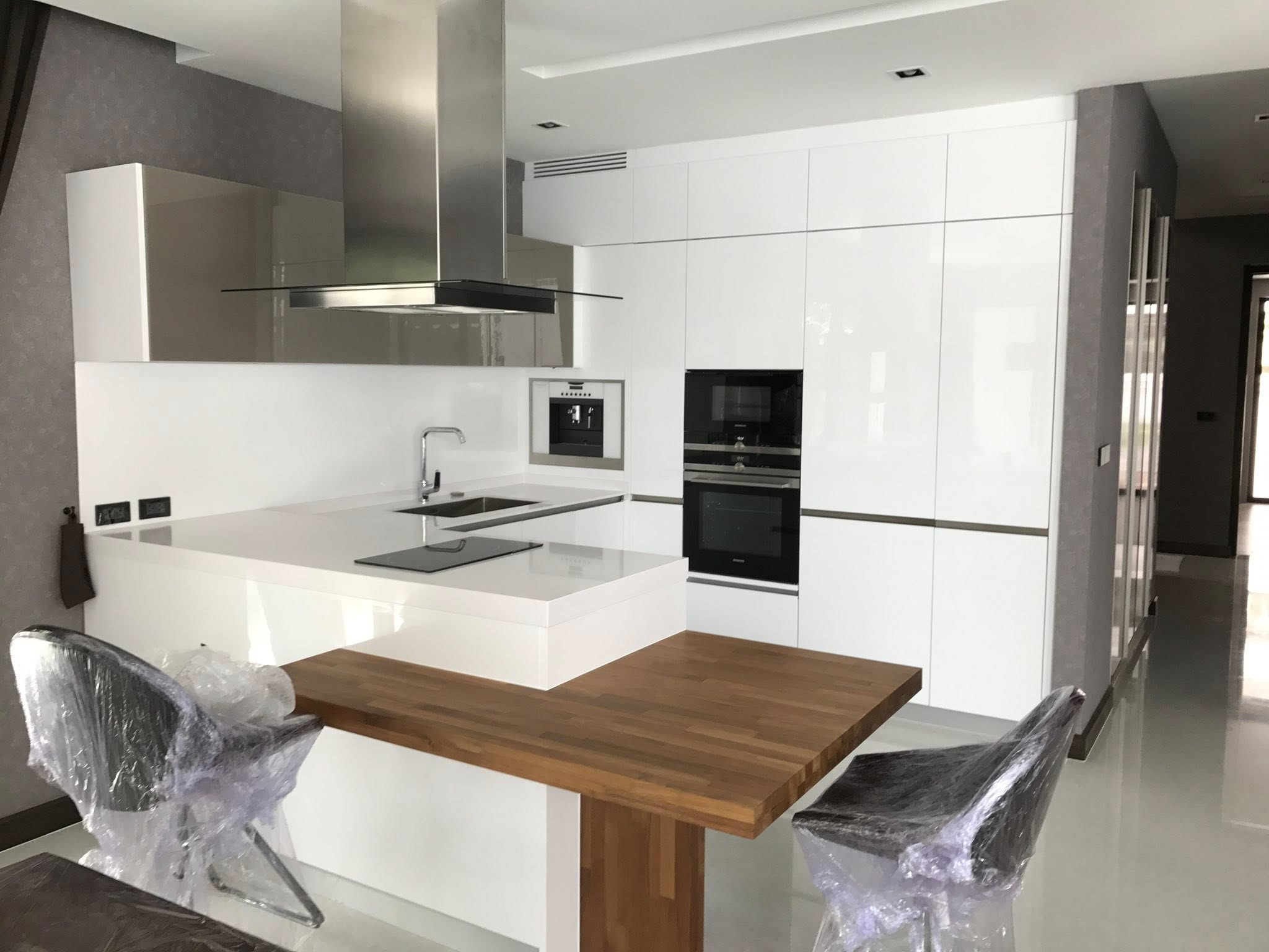 Luxury Family House for Rent Issara Ramkhamhaeng 14
