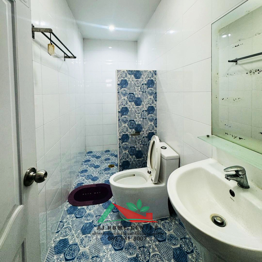 ขายทาวน์เฮ้าส์ชั้นเดียว 37.4ตรว. หลังมุม ซ.วัดเวฬุวนาราม15 พร้อมอยู่ จัดกู้ฟรี 14