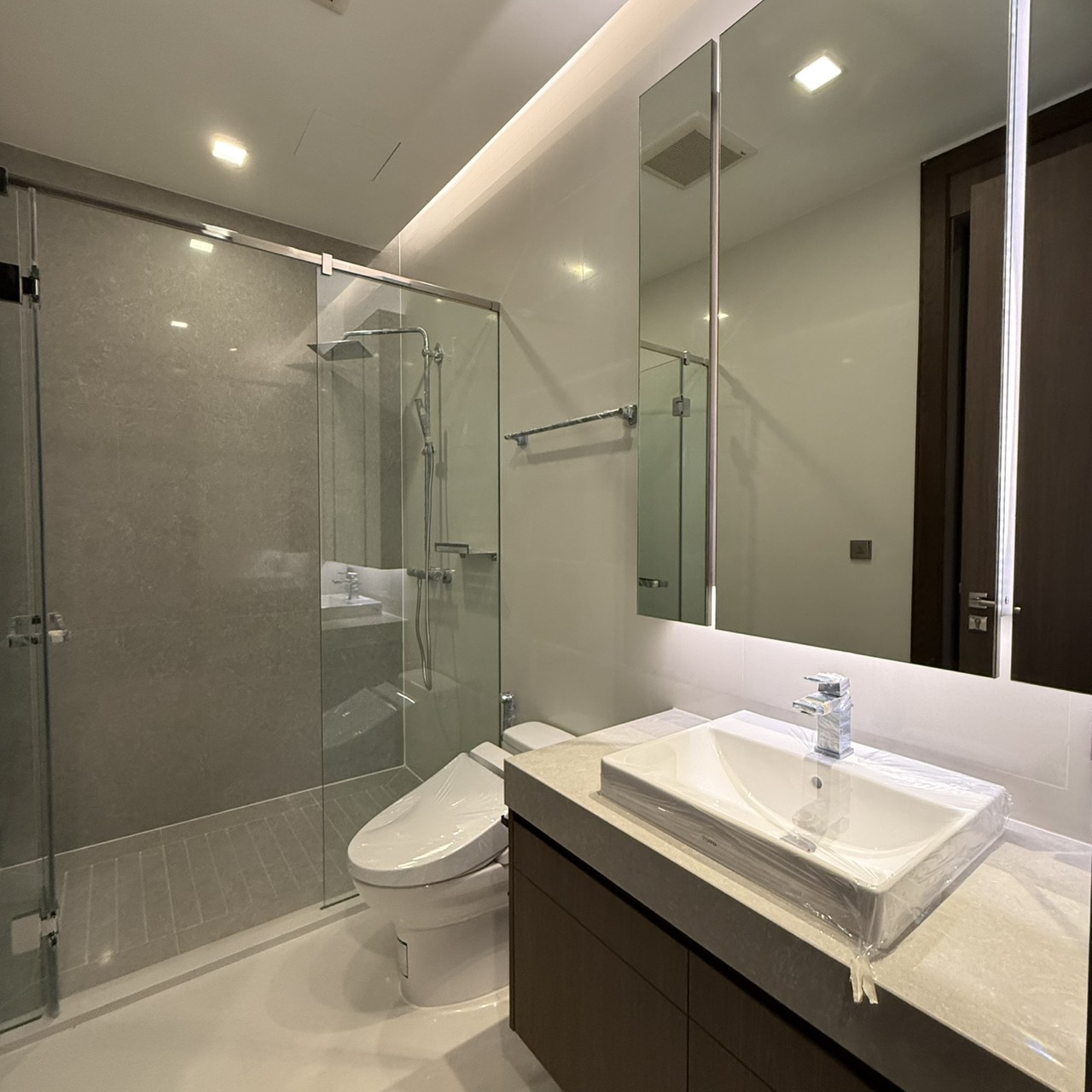 For Rent Q1 Sukhumvit 2beds size 108 sq.m. 11