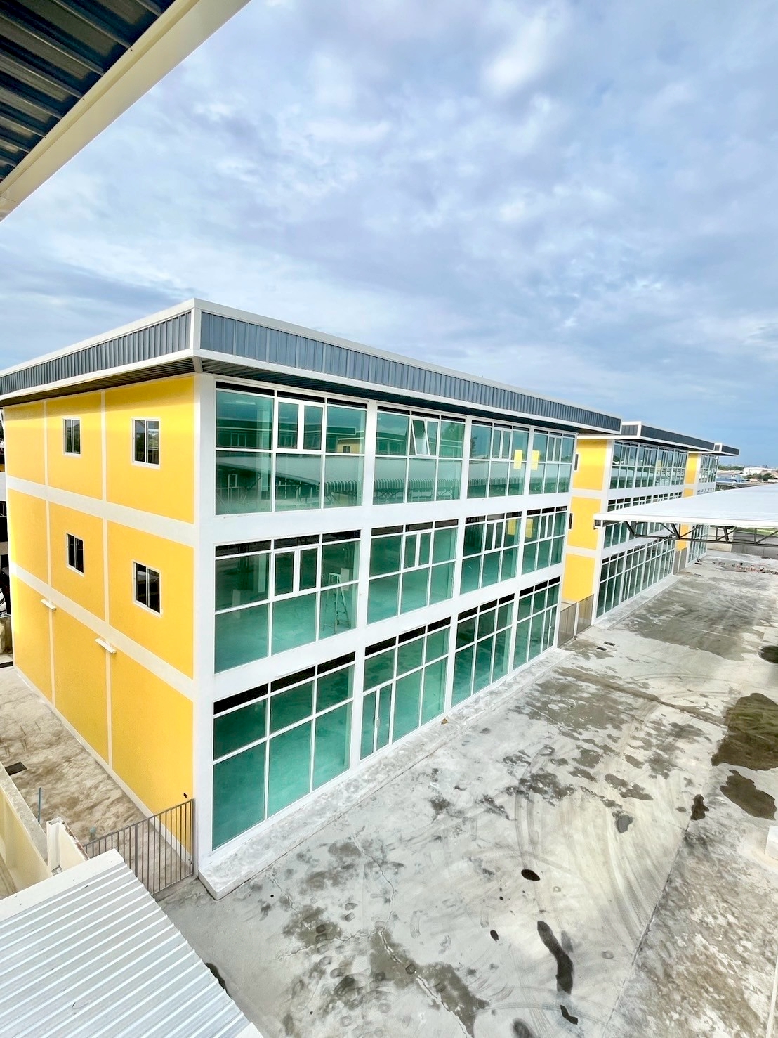 ื้พื้นที่ให้เช่า ออฟฟิศให้เช่า อาคารพาณิชย์ 1