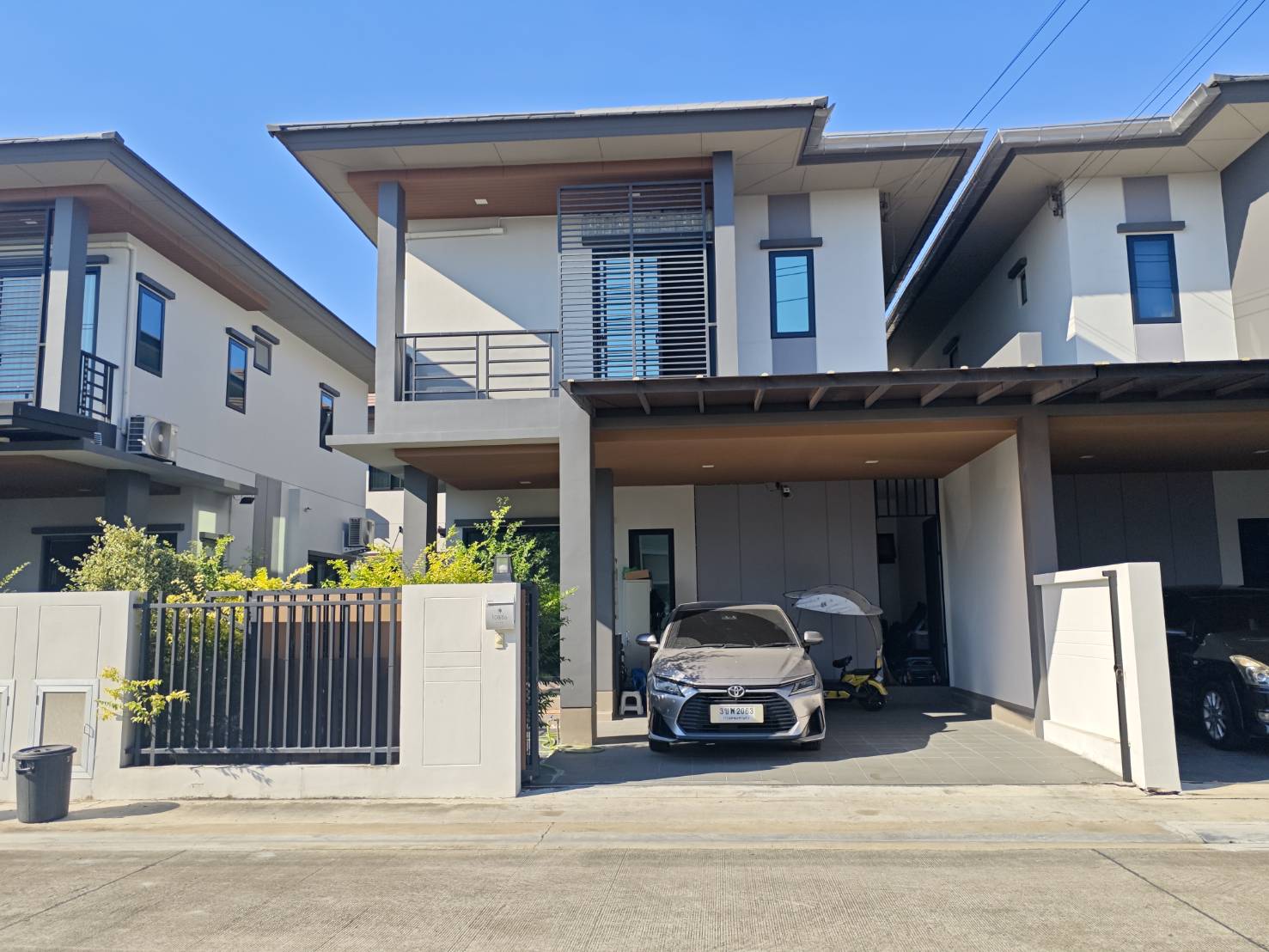 บ้านแฝด หมู่บ้านภูมิชนก พุทธมณฑลสาย 4-5