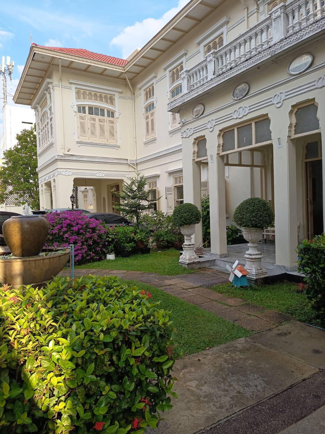 🏢ให้เช่า คอนโด ดุสิต อเวนิว ( Dusit Avenue ) **ติดโรงพยาบาลวชิระ 17