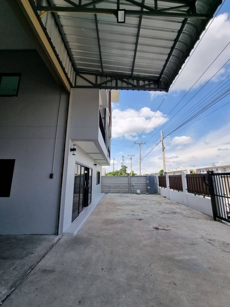 โกดังพร้อมออฟฟิศ 3 ชั้น ให้เช่า | ลำลูกกา คลอง 3 ปทุมธานี 18