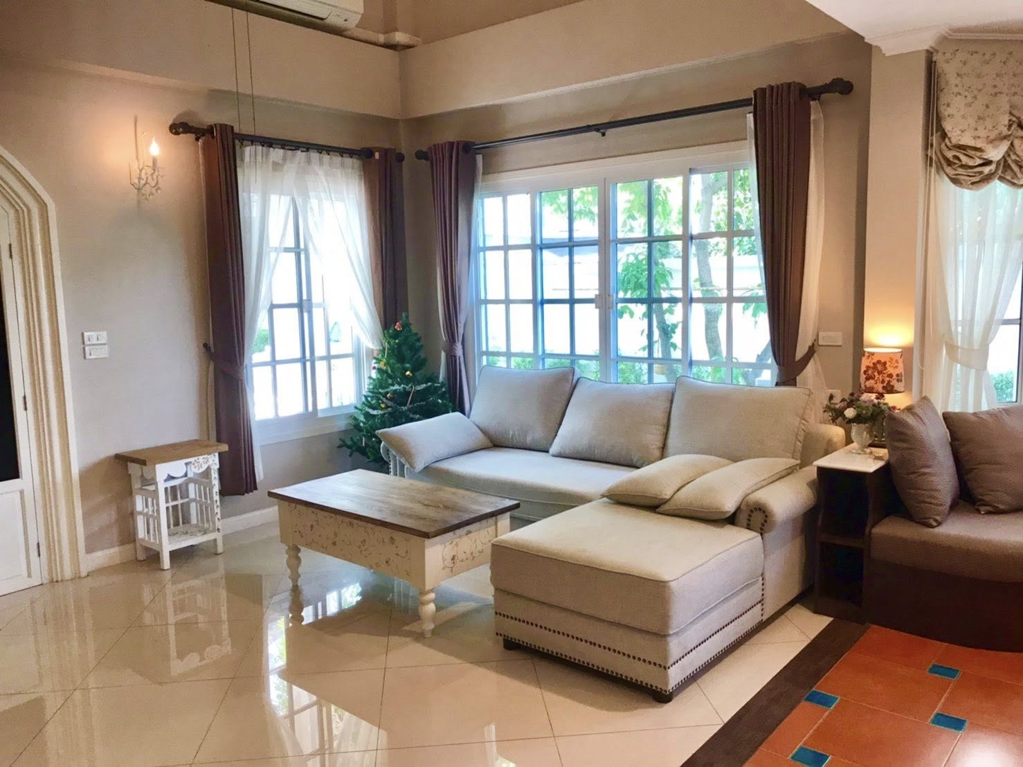 ให้เช่าบ้านเดี่ยว3ชั้น หลังใหญ่ สไตล์ยุโรป  Fantasia Villa 3  International Village วิวสระว่ายน้ำ 6