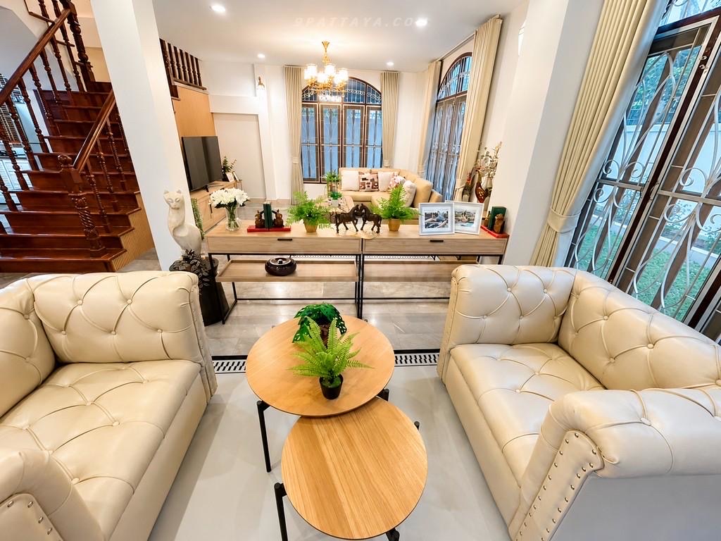 For Rent — Newly Renovated Pool Villa near Mabprachan Lake, PattayaSpacious pool villa for rent near Mabprachan Lake, newly renovated 3 bedroom 3 bath 9